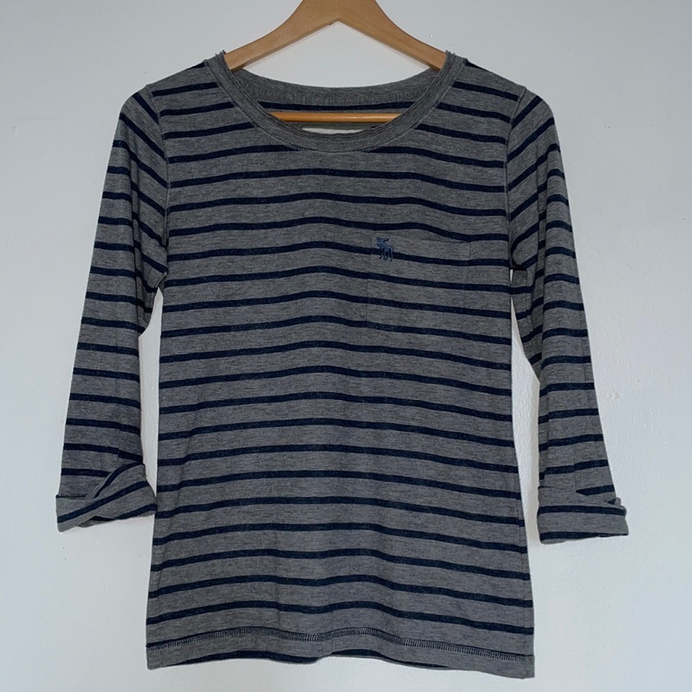 Abercrombie and Fitch 3/4 Sleeve Shirt Size XS